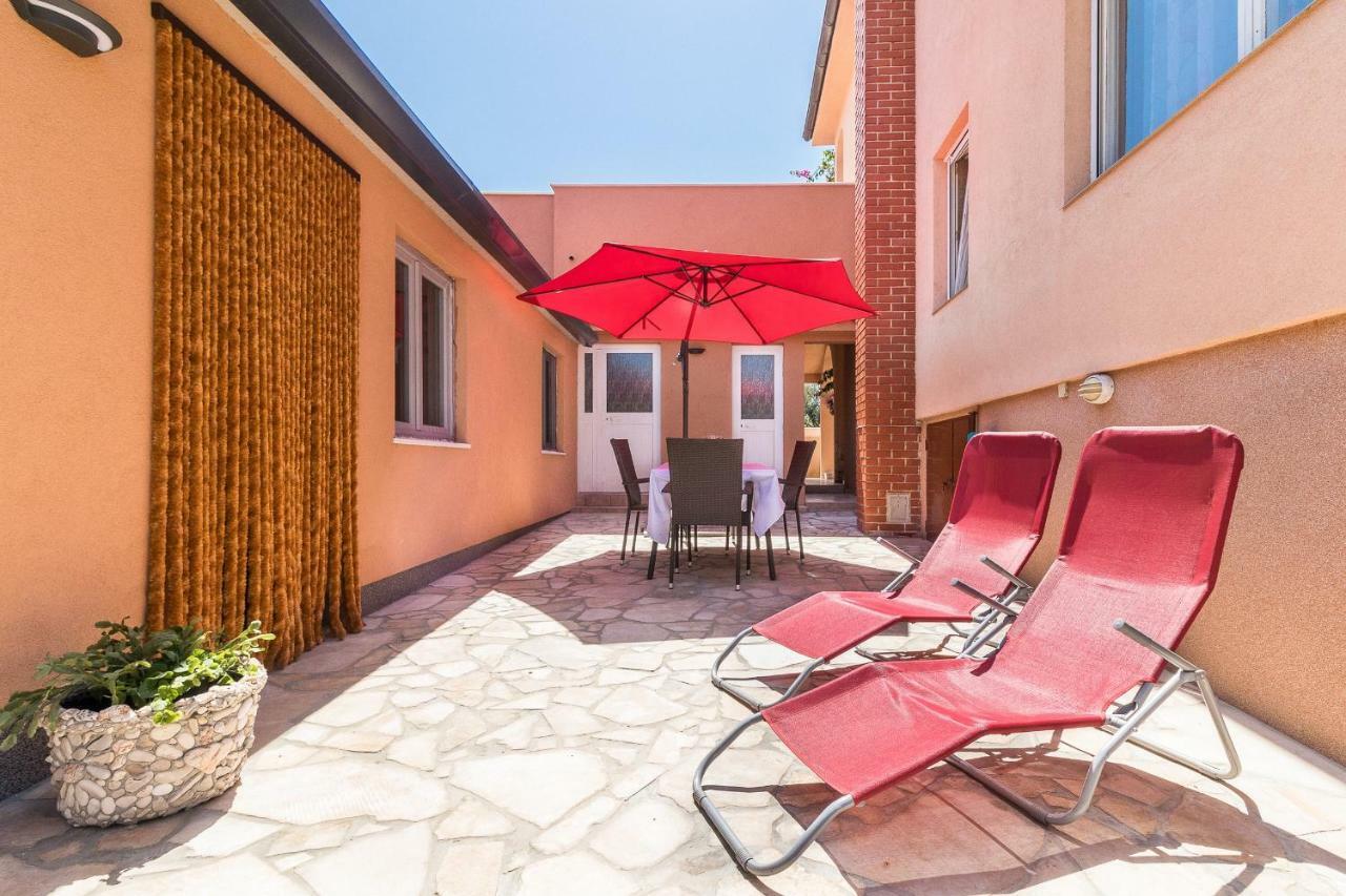 Apartment Taja Ližnjan Exterior foto